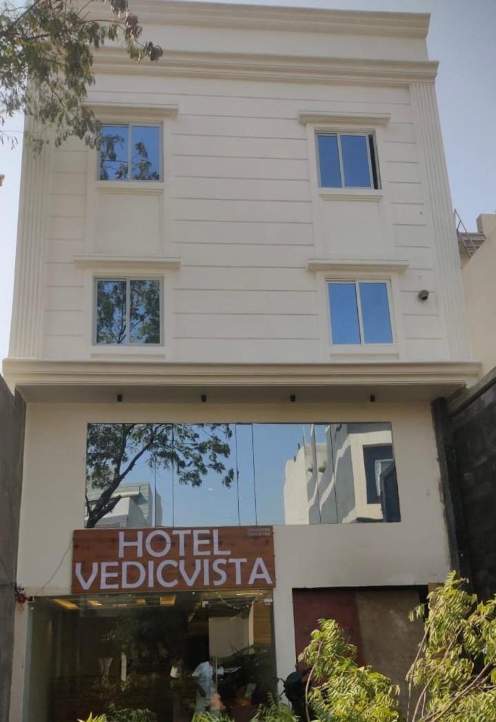 Hotel Vedicvista Indore Luaran gambar