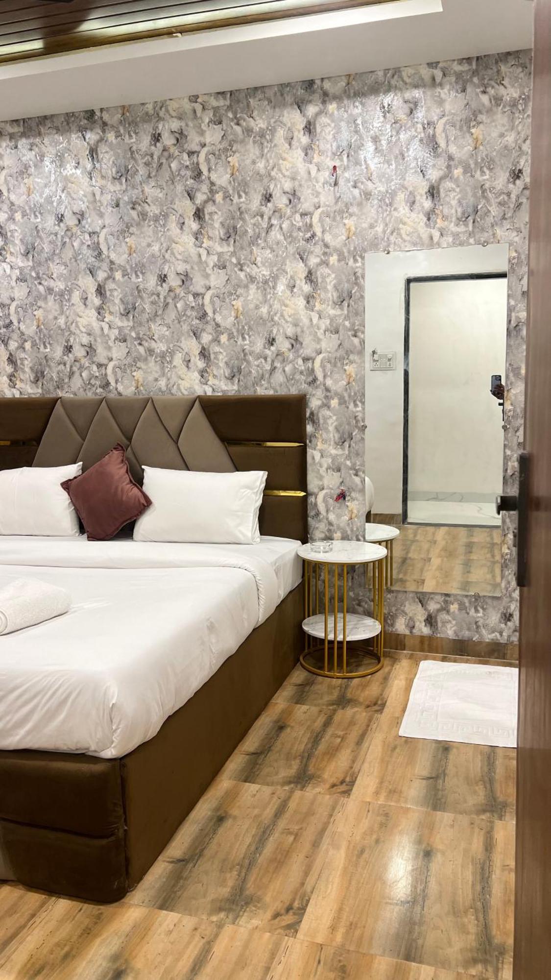 Hotel Vedicvista Indore Luaran gambar